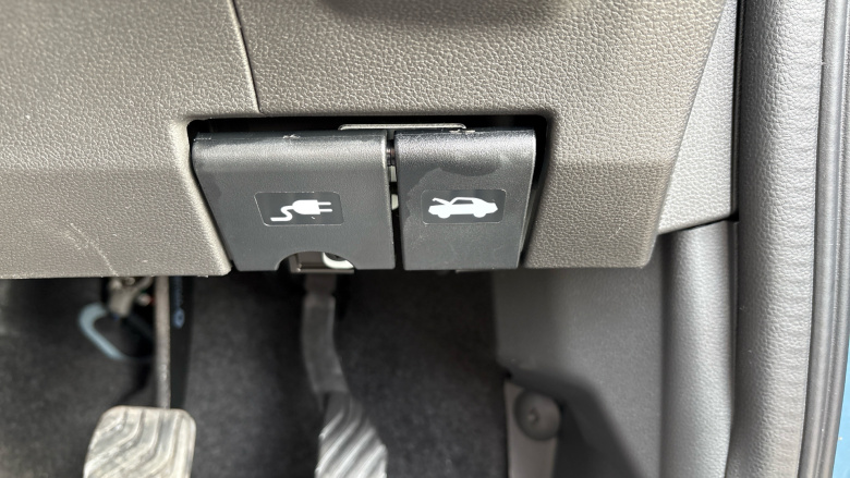 Dacia Spring 27kWh Expression 65 48kW 5dr Auto Electric Hatchback